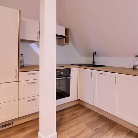 In - Floriana Hotel *