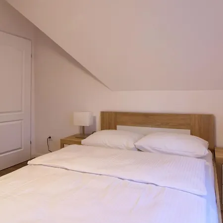 Apart Otel In - Floriana *